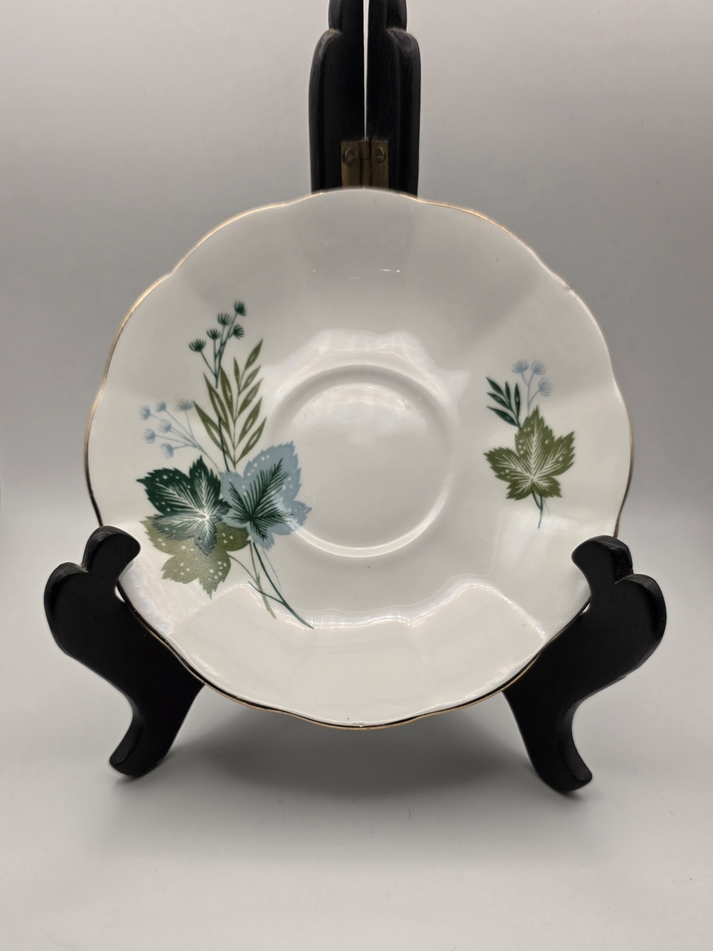 Vintage Elizabethan Fine Bone China White, Green, & Gold Saucer/ Plate